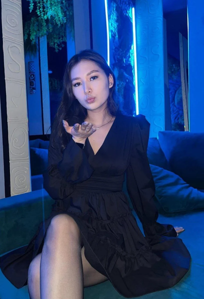 Pirenna escort in Bangkok